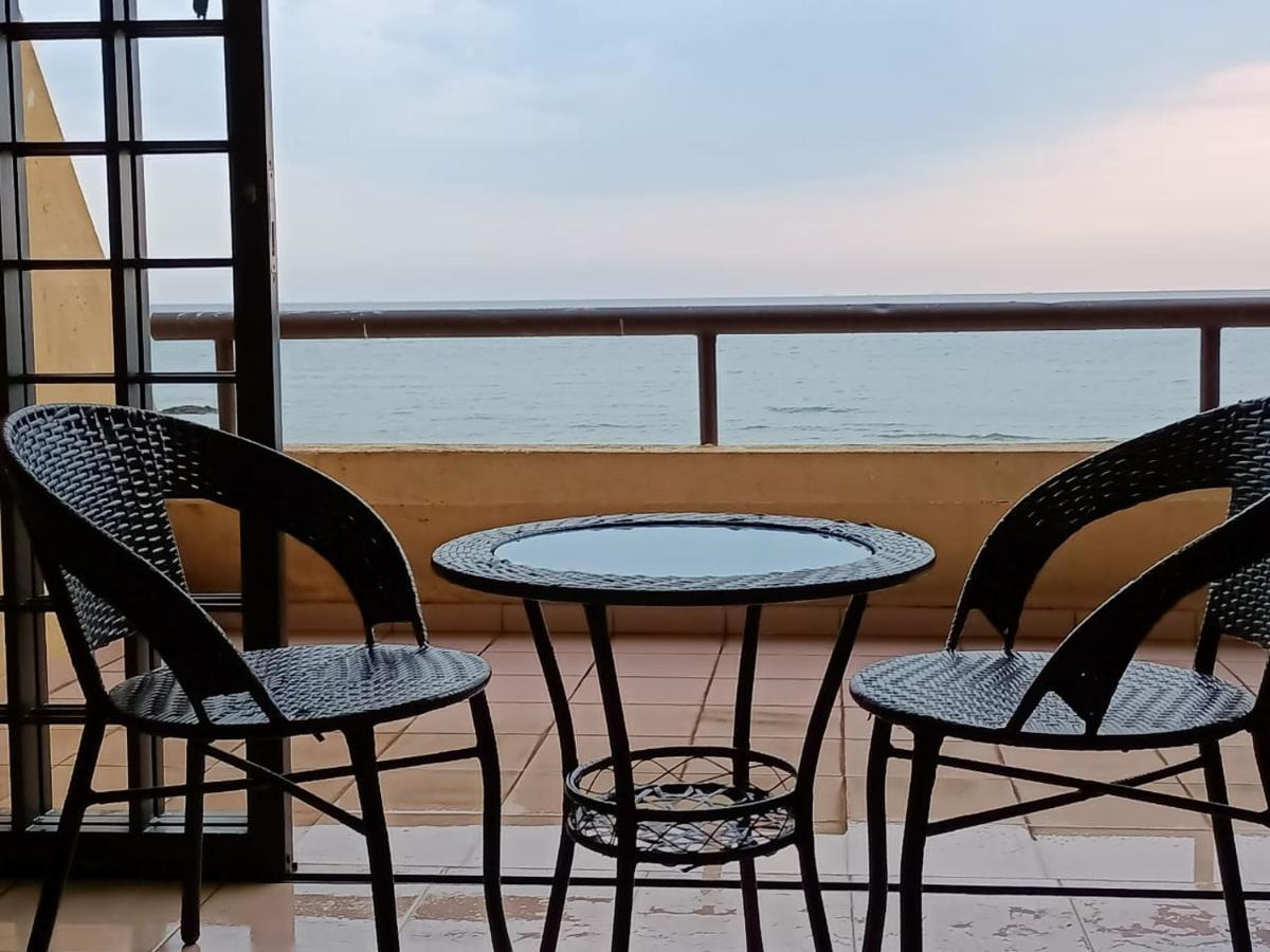 Port Dickson Seaview Homestay エクステリア 写真
