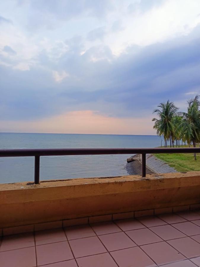 Port Dickson Seaview Homestay エクステリア 写真