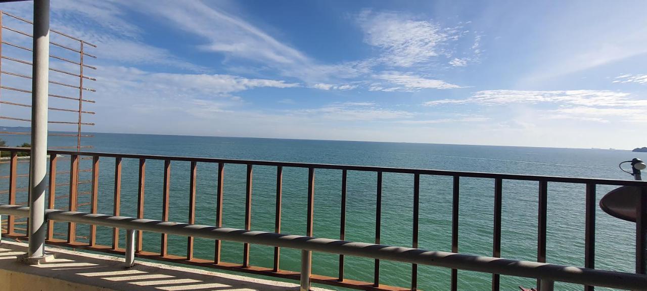 Port Dickson Seaview Homestay エクステリア 写真