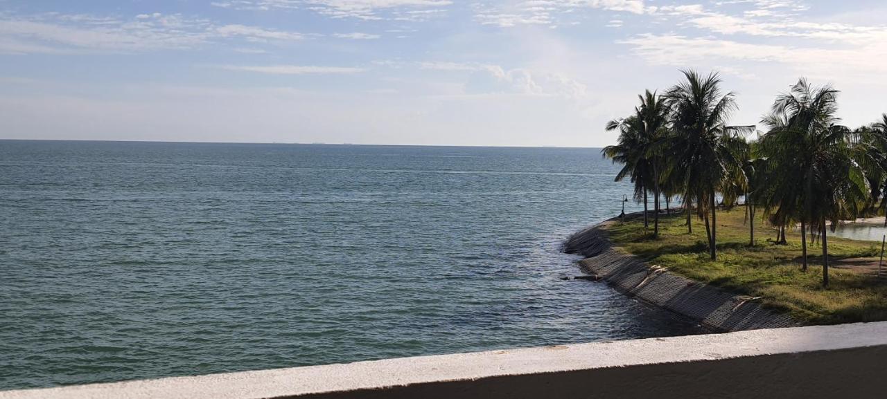 Port Dickson Seaview Homestay エクステリア 写真
